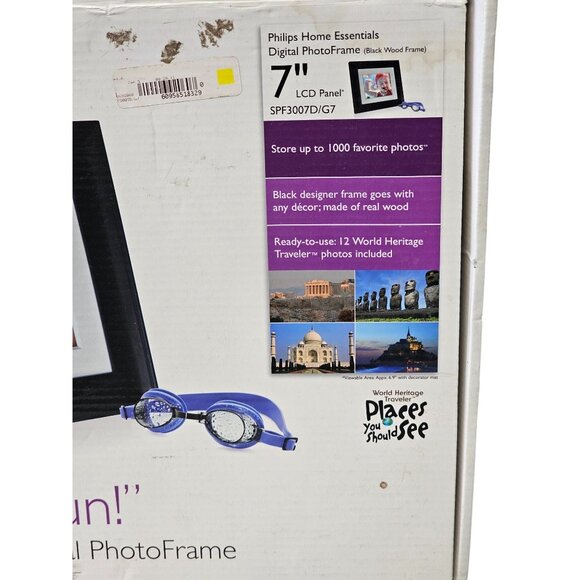 Philips 7" Home Essentials Digital Photo Frame Black - Picture 2 of 7